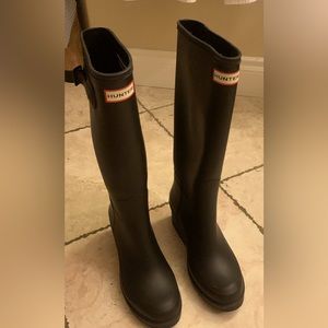Heeled Hunter boots